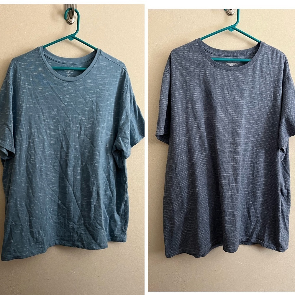 2 Men’s Short Sleeve Tees